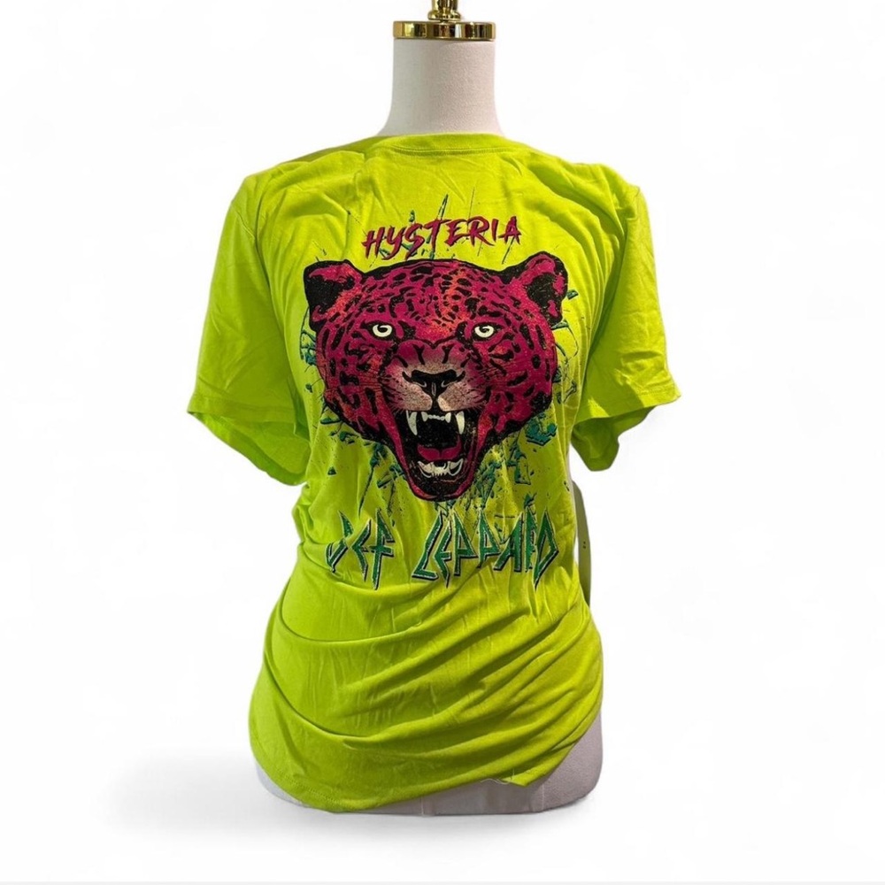 Torrid Def Leppard “Hysteria” Graphic Tee
